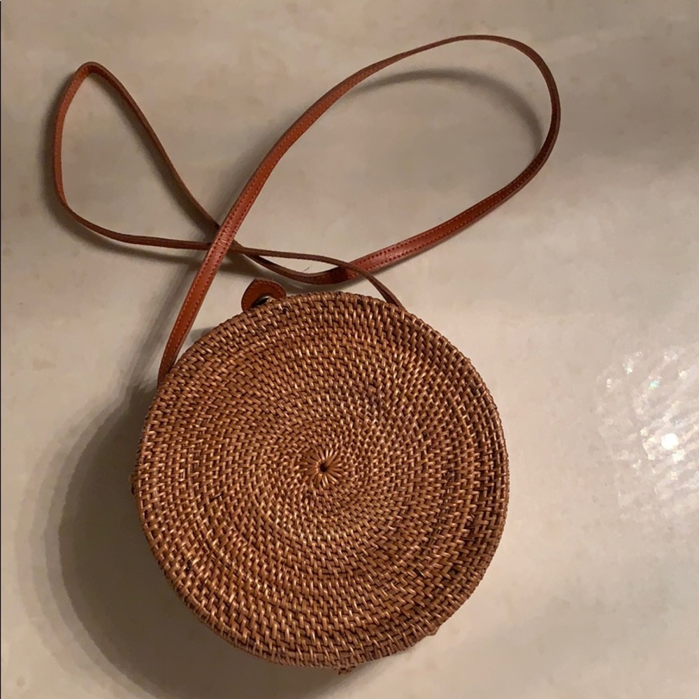 Rattan woven round purse